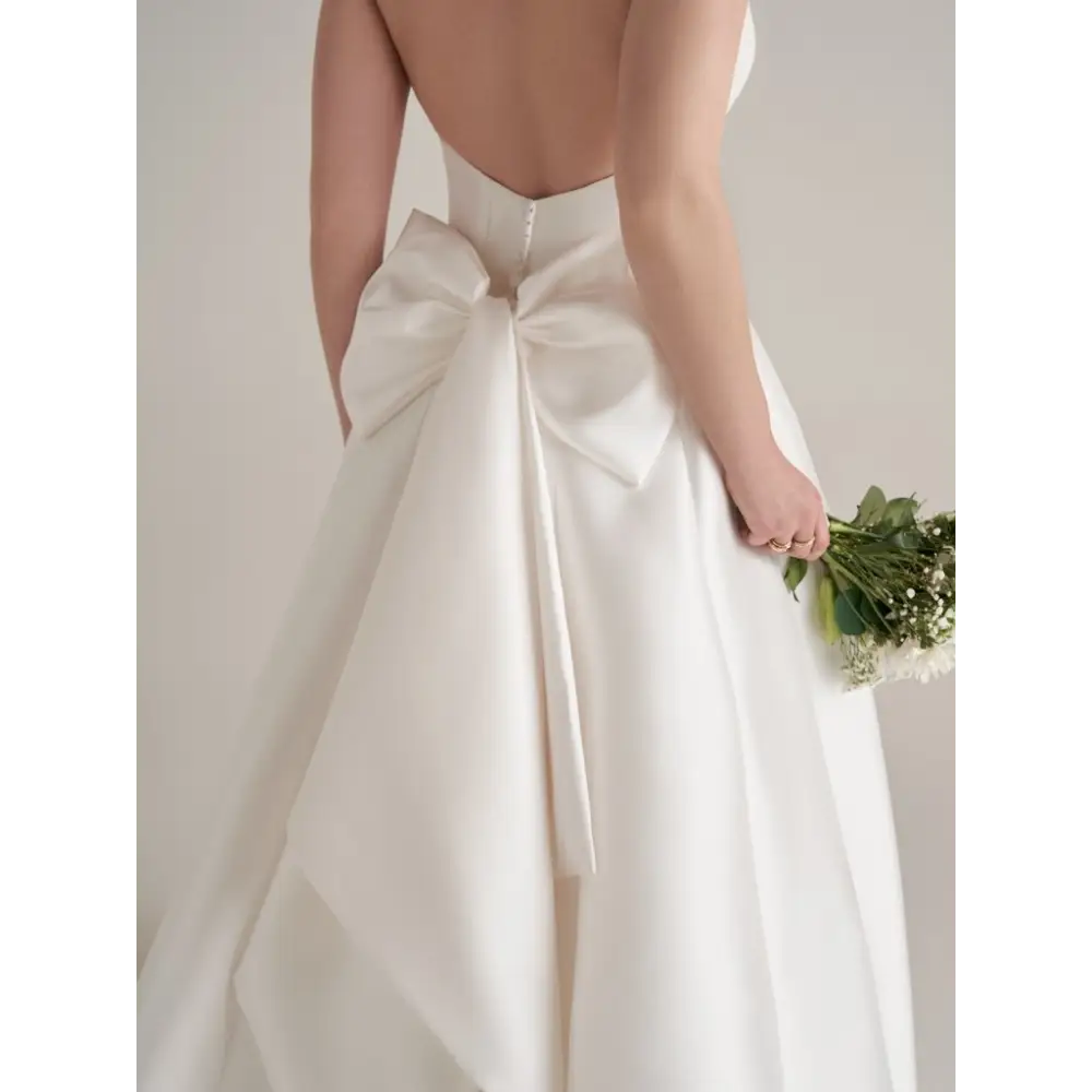 Rebecca Ingram Margot – Bridal Closet