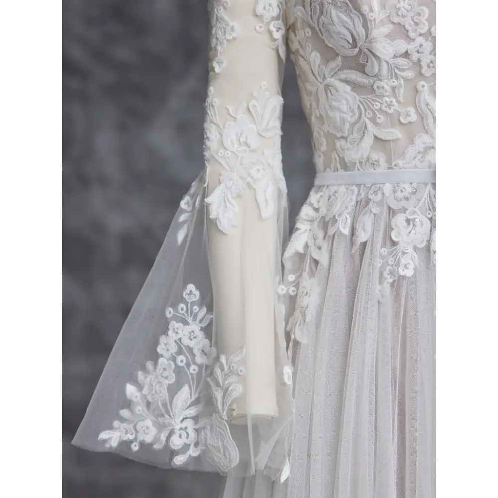 Regina Sleeves by Rebecca Ingram - Accessories