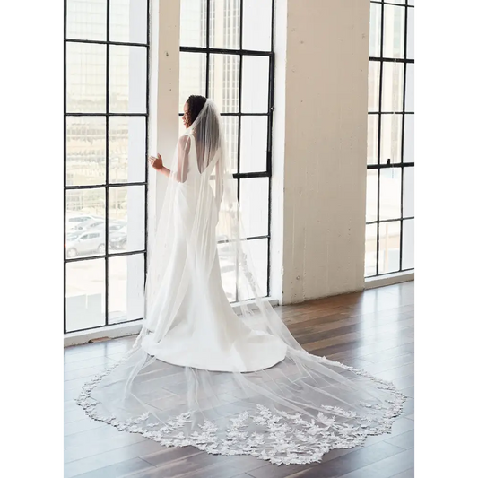 Royal Cathedral Bridal Veil | V2396RC - Ivory - veils