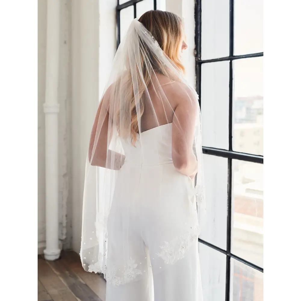 Single Tier Bridal Veil | V2387SF - Ivory/Silver - Veils