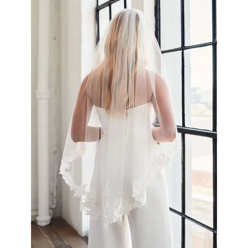 Single Tier Bridal Veil | V2397SF - Ivory - veils