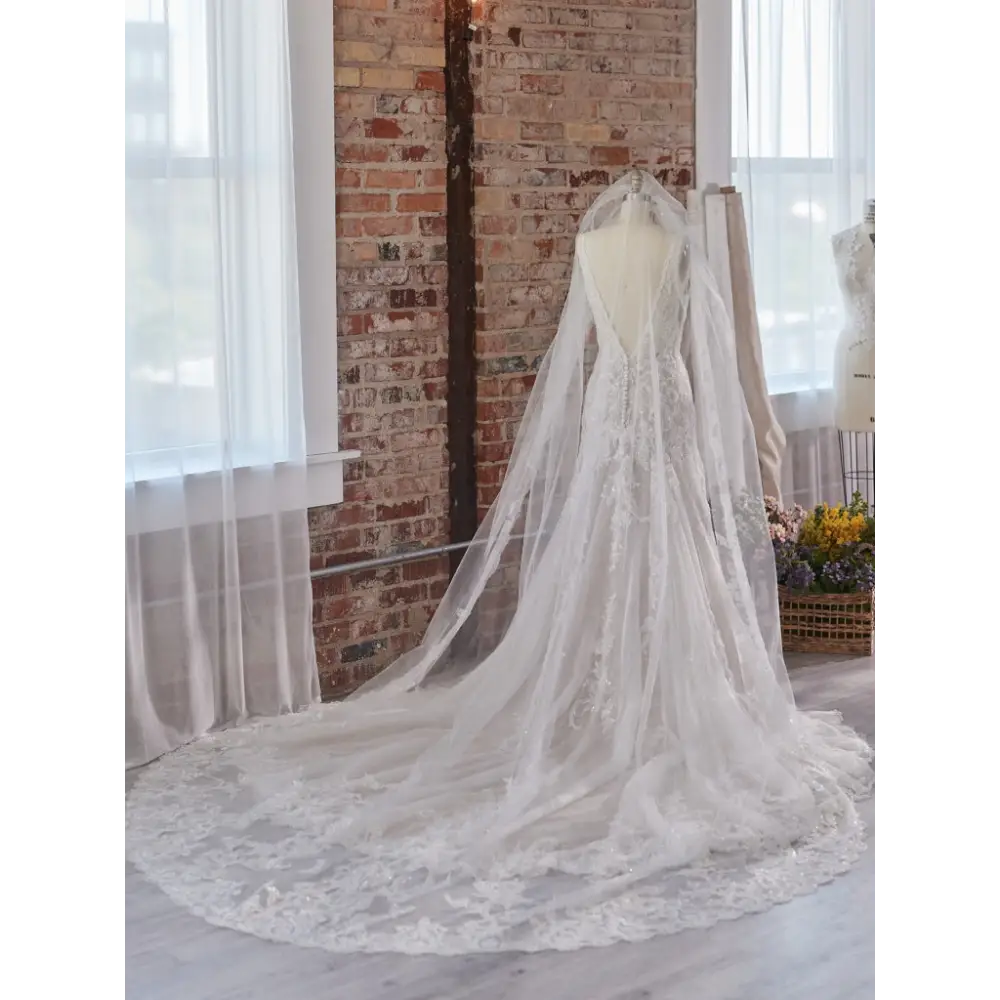 Sottero and Midgley Brynn Veil - Ivory - Accessories