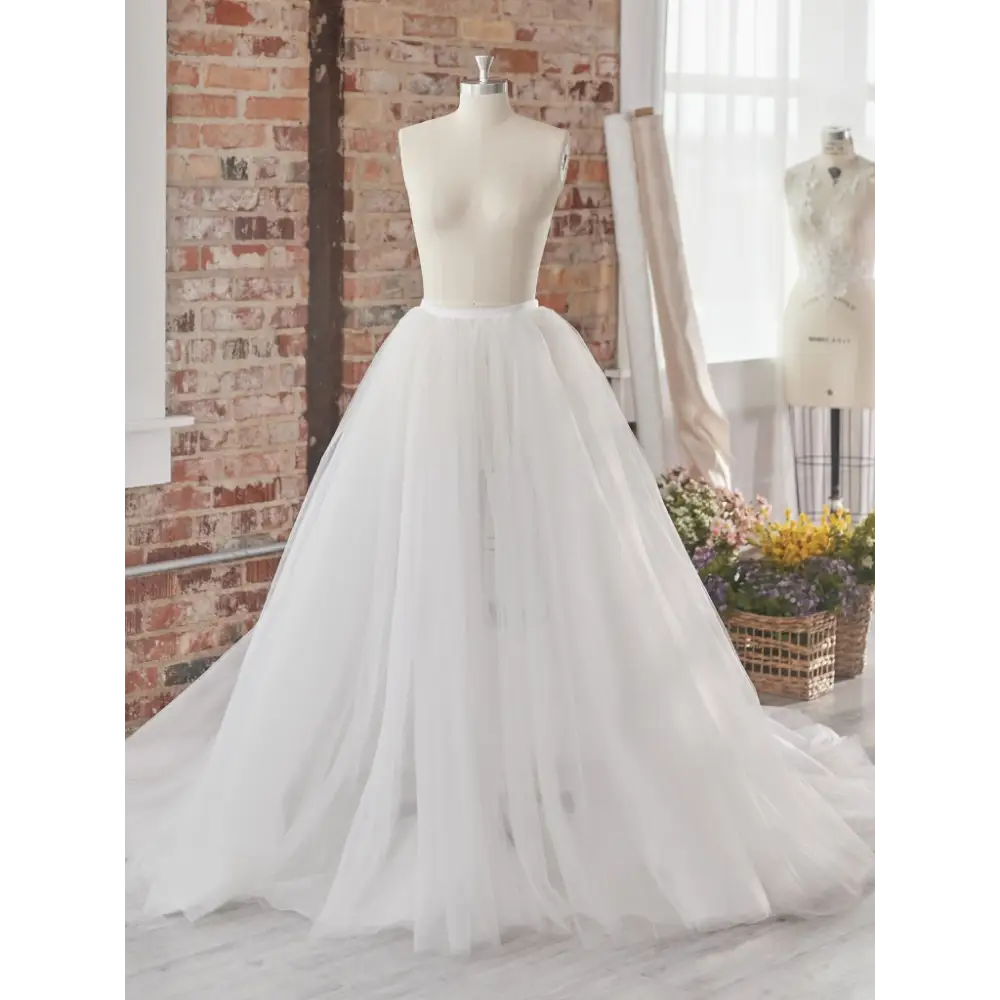 Sottero and Midgley Gibson detachable train with plain tulle