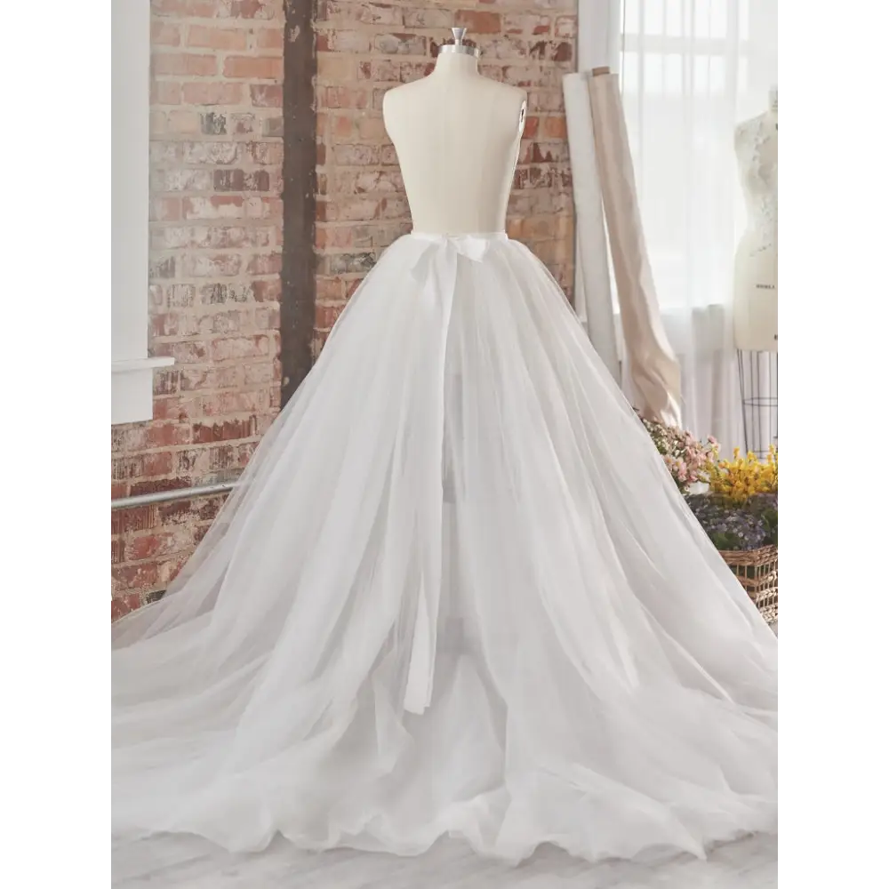 Sottero and Midgley Gibson detachable train with plain tulle