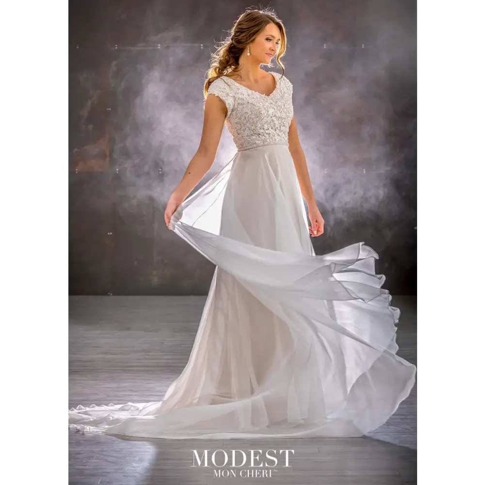 TR21905 by Mon Cheri - Sample Sale - Ivory/Champagne