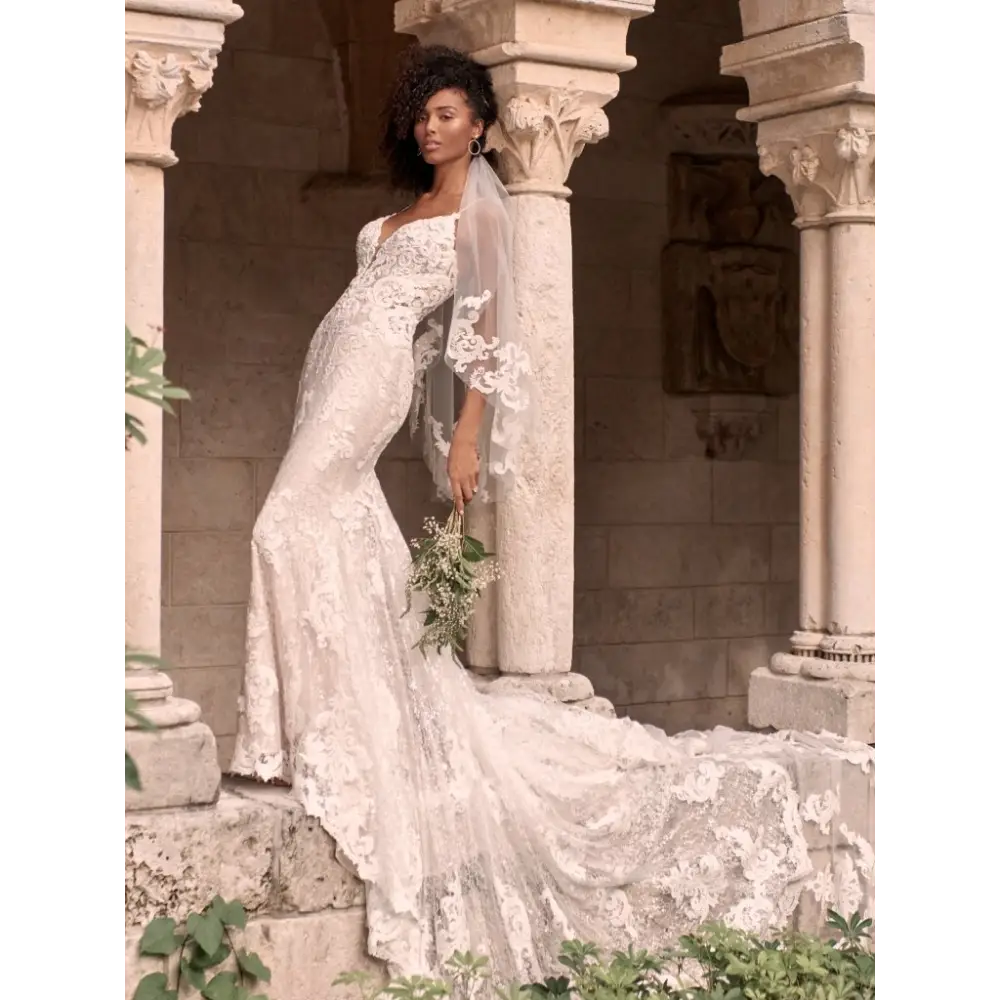 Wedding dresses top spanish style