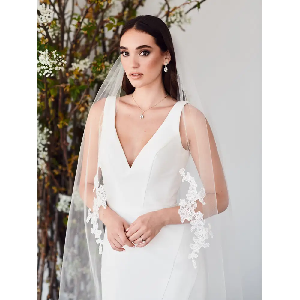Waltz Bridal Veil | V2385WZ - Ivory - veils